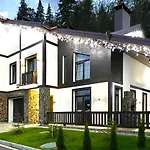 Panorama Mountain Chalet *